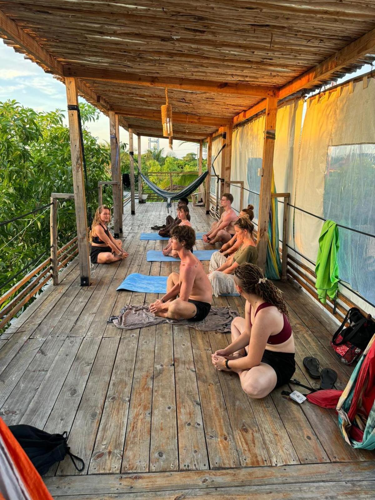 Jambiani Backpackers Hostel Экстерьер фото